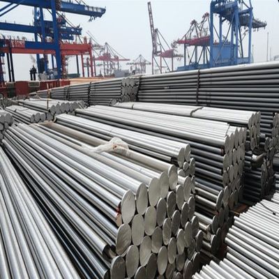 SCH40 Stainless Steel Seamless Pipe Outside Diameter 6mm To 610mm Custom Made Thickness Ideal For Fluid Transport Systems